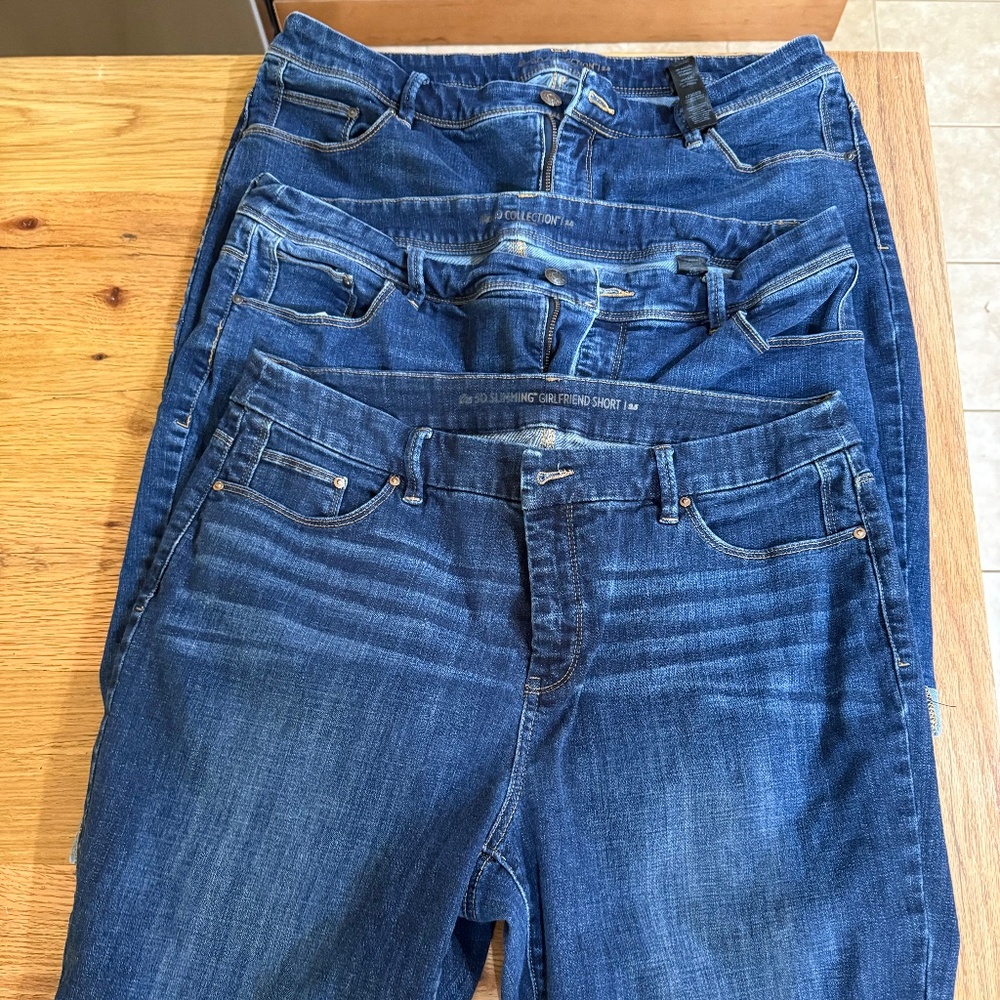 Chico's SoSlimming Girlfriend shorts, denim size 2.5